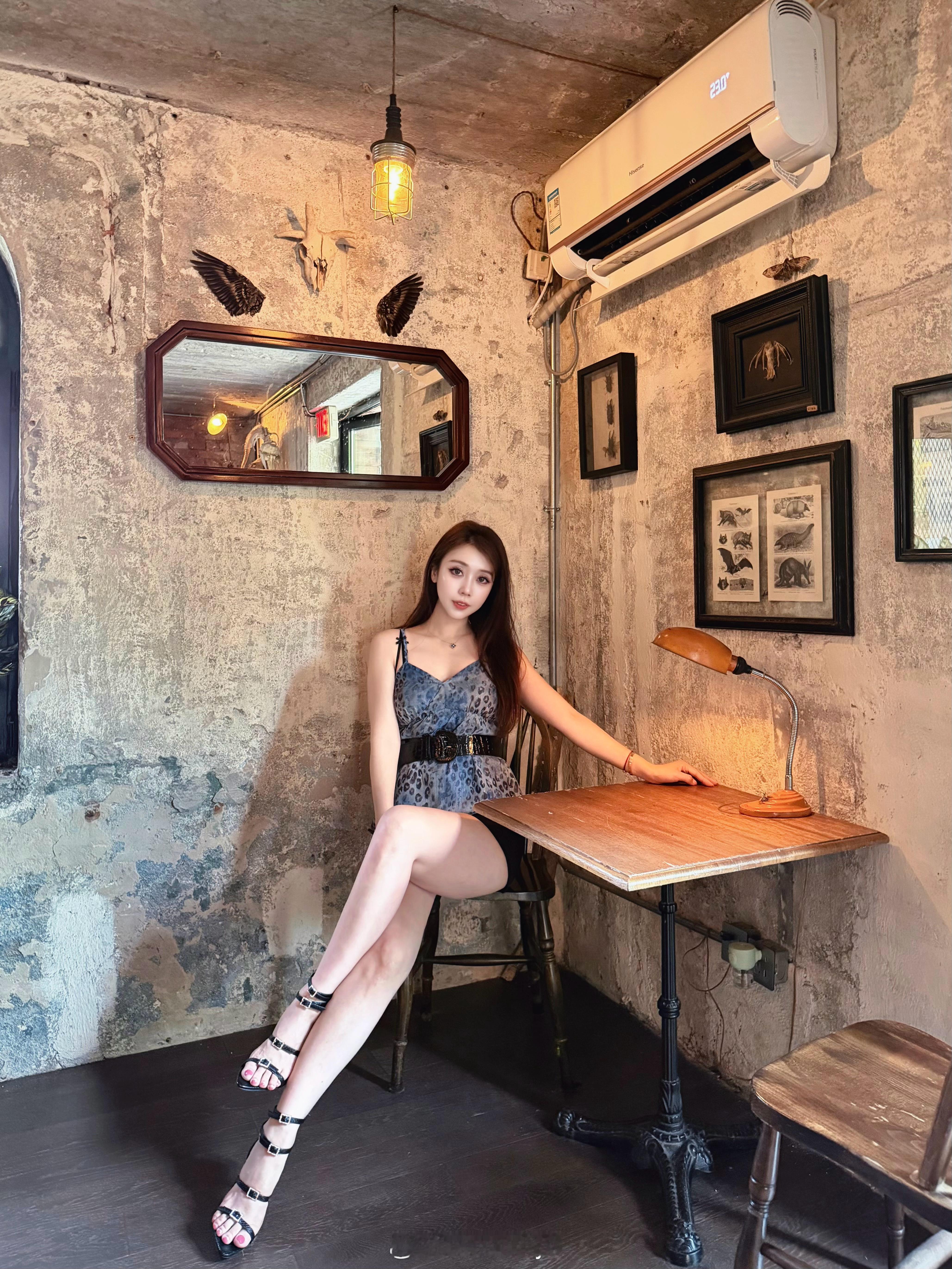 ✨🤎𝒕𝒐𝒅𝒂𝒚🪞₊✧穿搭分享ootd 青岛·威尔德咖啡(燕儿岛路店
