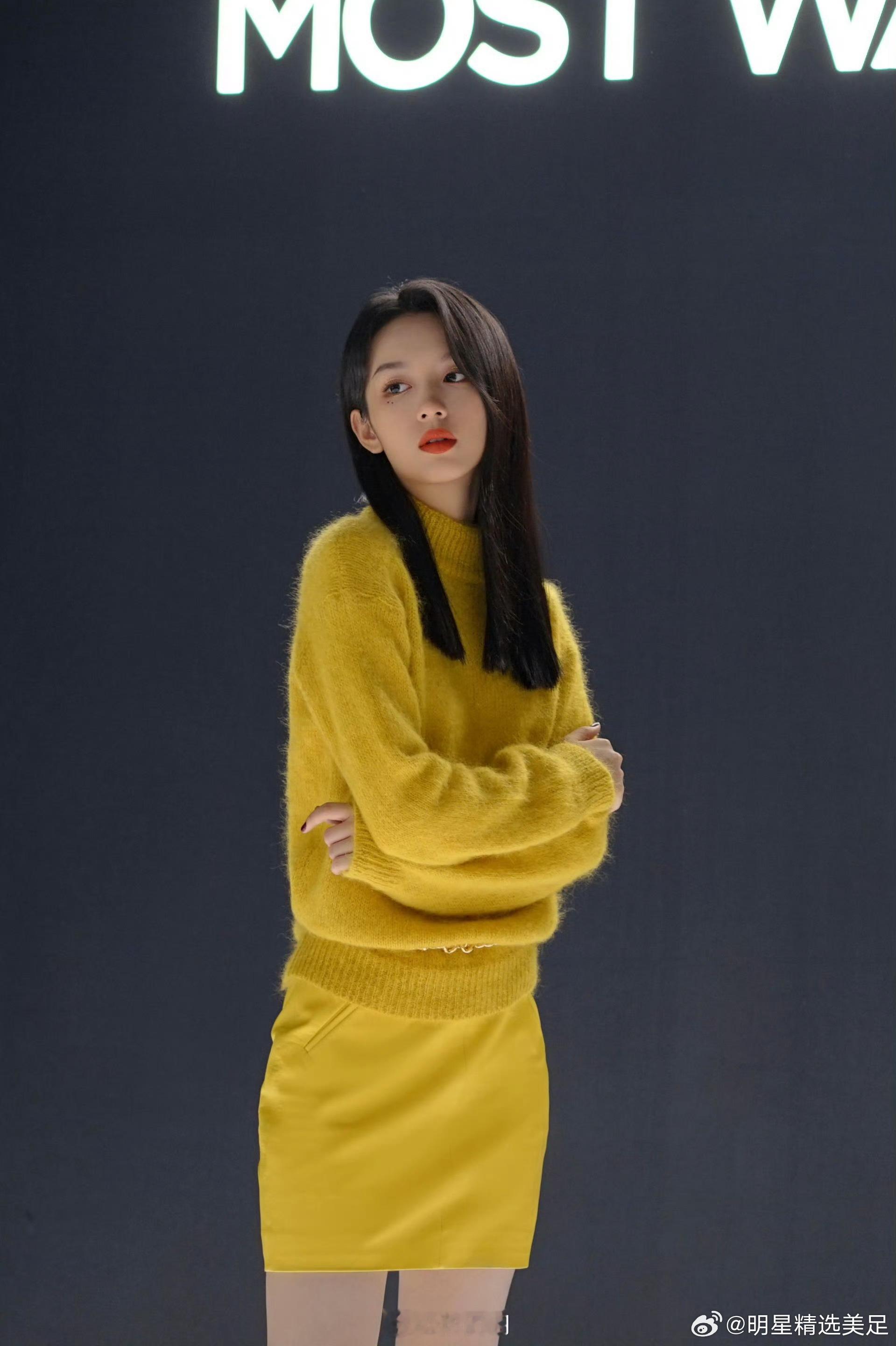 周也豆包给周也指导的穿搭热图阁公众号 