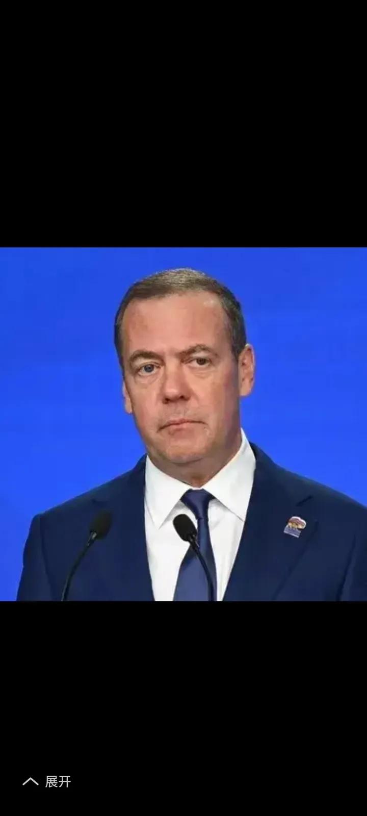 开战容易停战难！
 
不少网友说得很扎心，发动战争容易，真正收尾却难上加难，俄乌