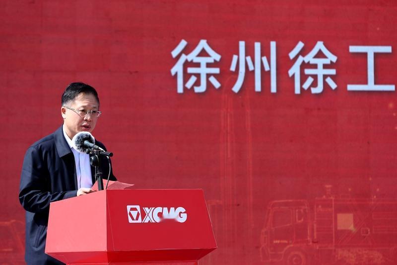 徐工集团杨东升拜会任正非 11月5日，徐工集团董事长杨东升带队去深圳华为总部参观