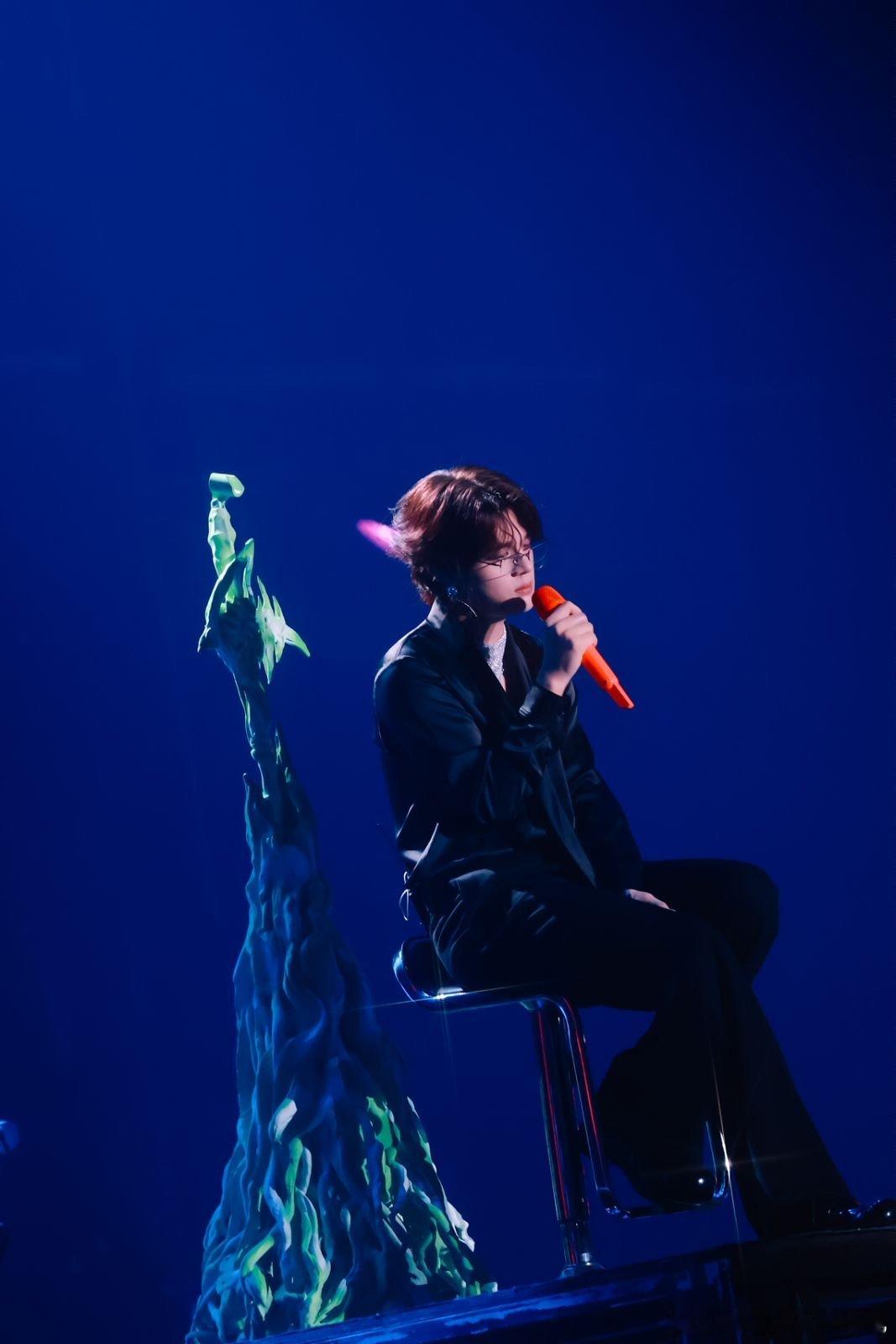 石凯长沙售罄  歌手石凯12月7日在长沙湖南国际会展中心举办的星空派对Ⅱ生日演唱