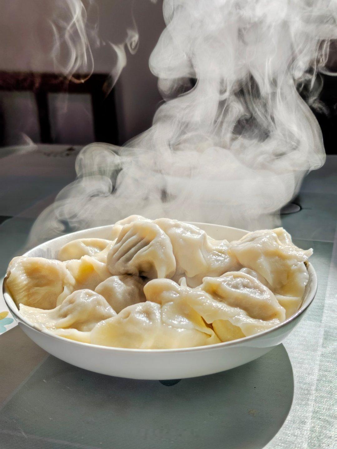 来，今天吃饺子 ​​​