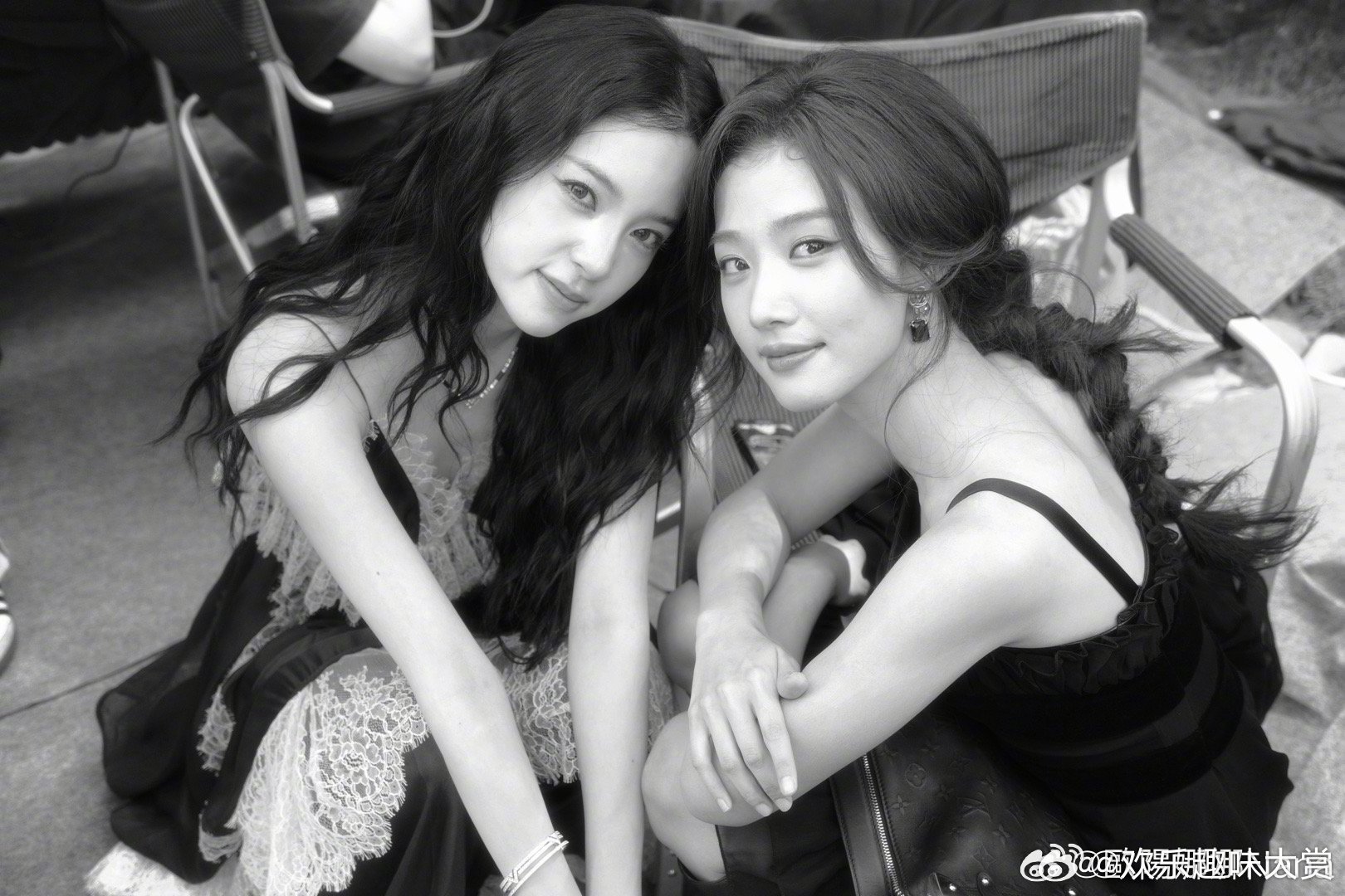 欧阳娜娜卢昱晓同框卢昱晓欧阳娜娜同框 两位美女的同框照，真的怎么看都不够。 ​​