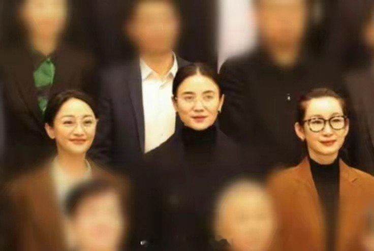 当明星没有了团队妆造包装和美颜滤镜，会变成什么样？ ​​​