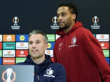 廷贝尔炮轰范佩西将他移出名单，后者称双方关系难以调和