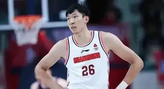 #周琦的下一站会在哪？#

周琦发烧38.5℃，说好复出打比赛，最终不打会让球迷