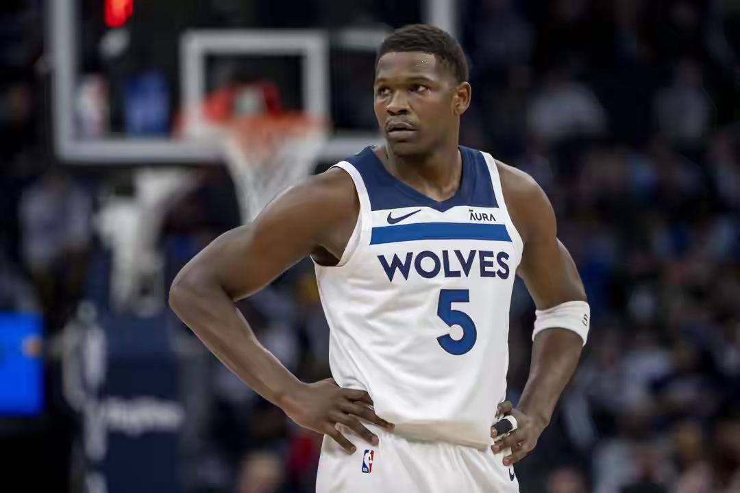 2026年1月4日，森林狼以125:115击败热火！
爱德华兹登场38分钟，砍下