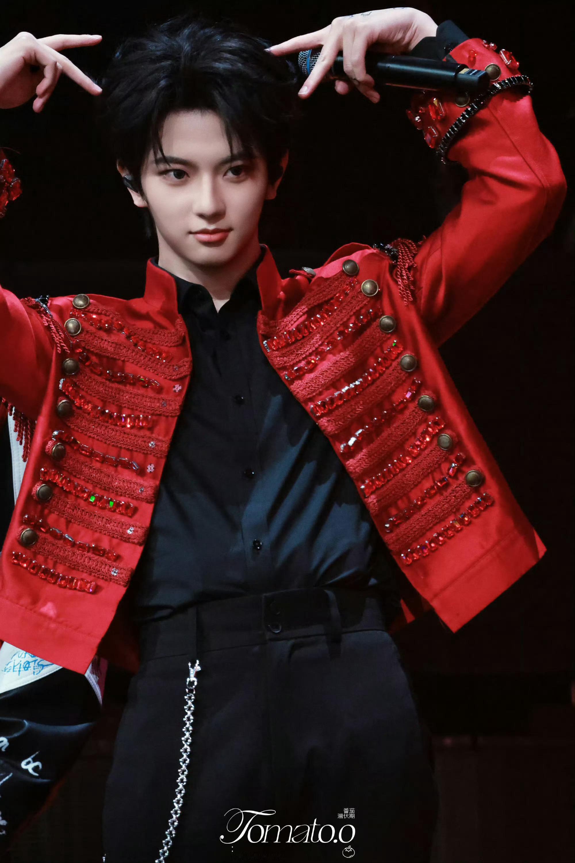 橹穆站姐今天拍的王橹杰、穆祉丞 