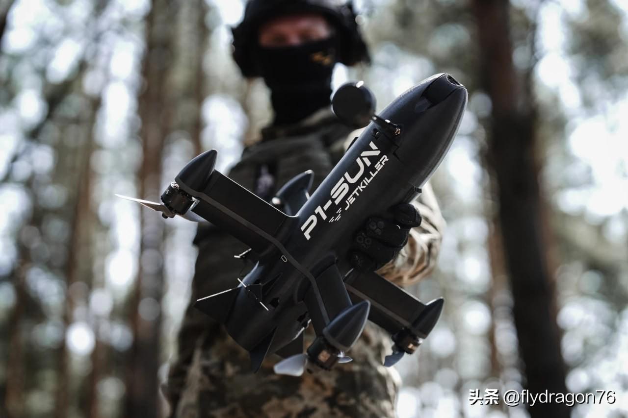 ✈️🇺🇦 新款“P1-SUN JetKiller”拦截无人机
 
乌克兰Sk