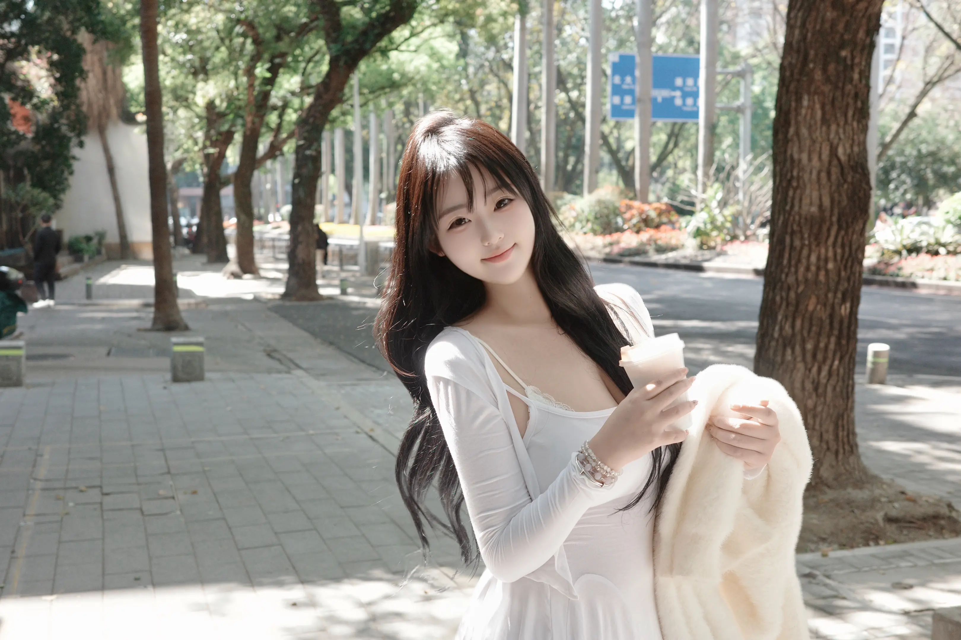 你总是很忧郁 那我来做你的小太阳好不好