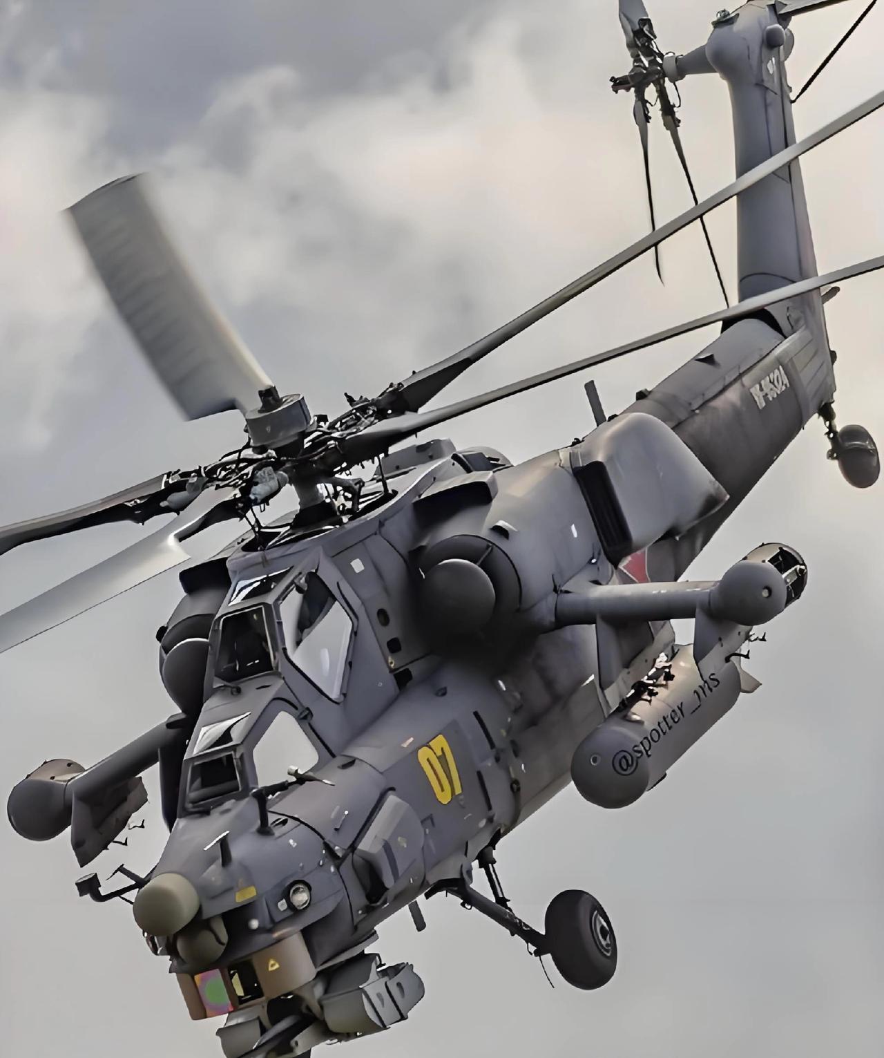 老婆一句话，点醒我这个大男人
 
晚上和老婆闲聊，聊到美国、以色列和伊朗的局势，