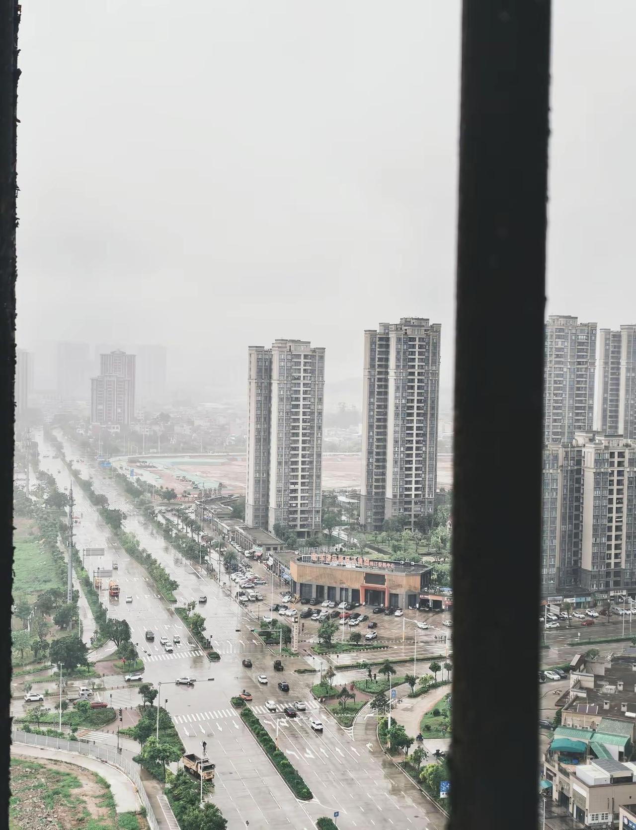 一缕风来，清风拂一面，成一境烟雨。dou来这座城 城市建设