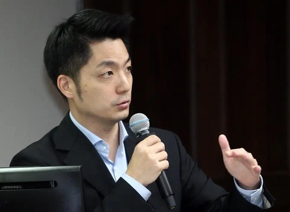 2026年刚开年没多久，台北市长蒋万安对外发话：如果解放军继续在台岛周边搞军演，