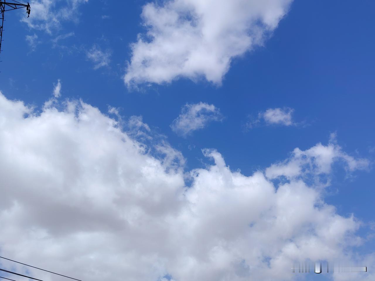 可以分享一张你拍的天空美照吗
