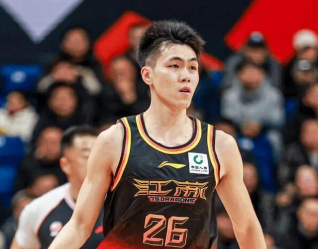 入选国家队的大龄新秀庞峥麟有机会进入最终名单吗？

此次国家集训队的名单已出，其