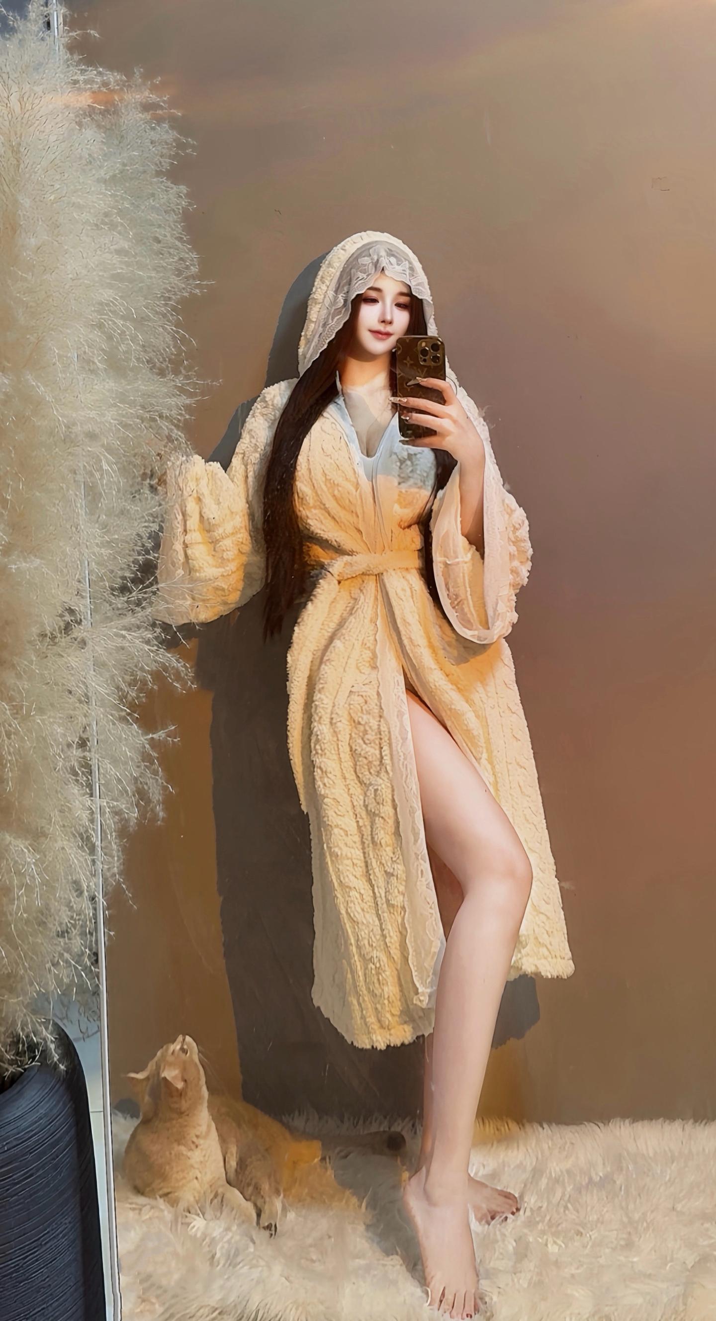 宅女和猫 居家美女