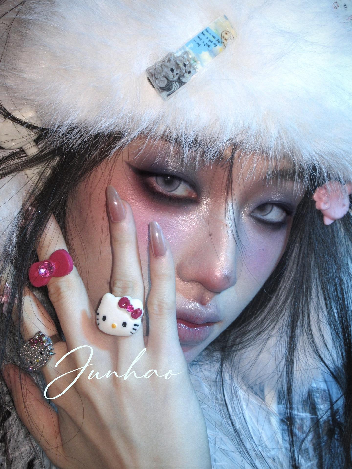 ☆₊⁺≽^•༚•🎀≼ฅ ₊ꉂ ･ ･ ☆.ᐟ ɦɛʟʟօ ӄɨȶȶʏ...