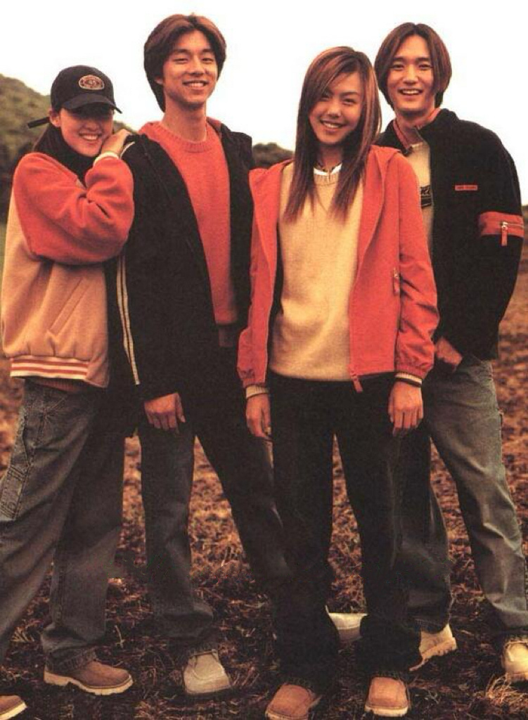 2001年刚出道时的孔刘和金敏喜 ​​​