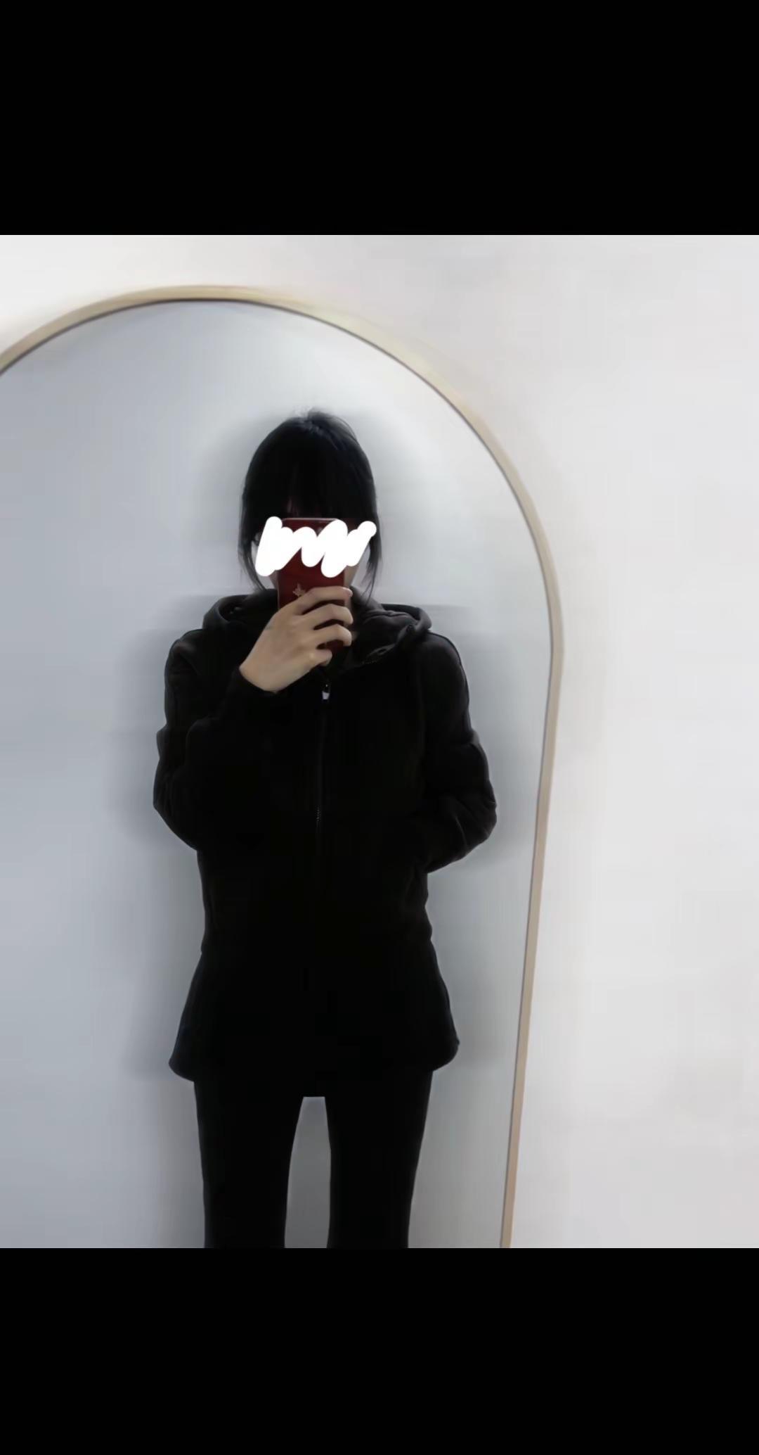 跟着闺蜜穿 没错。赵露思 赵露思同款