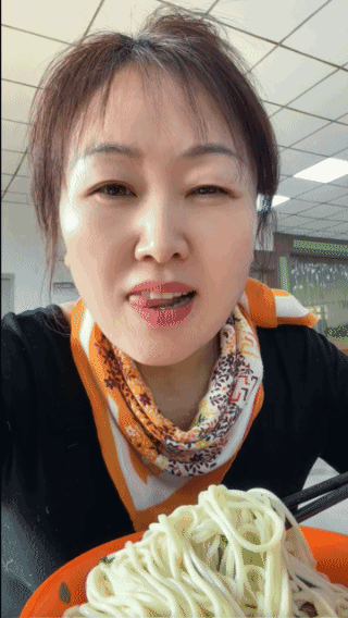 吓我一跳，
我可是正经人！