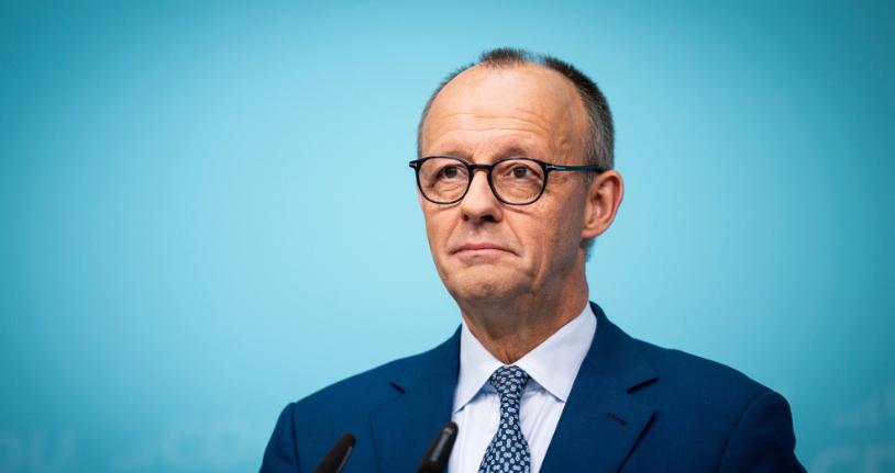 不等了，德国公开喊话中国

当地时间2月18日，德国总理默茨对外公开表示：他将在