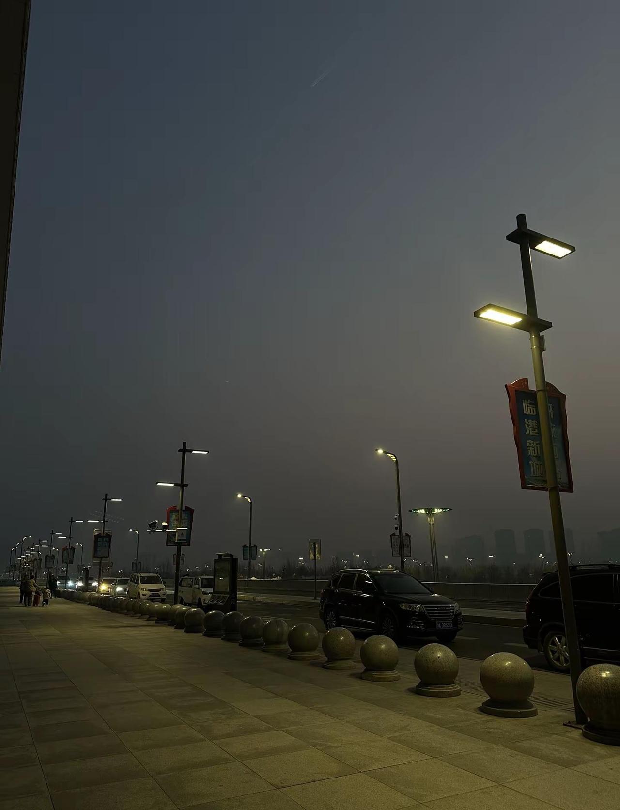 保持单身，然后看着每个人欺骗他们的伴侣