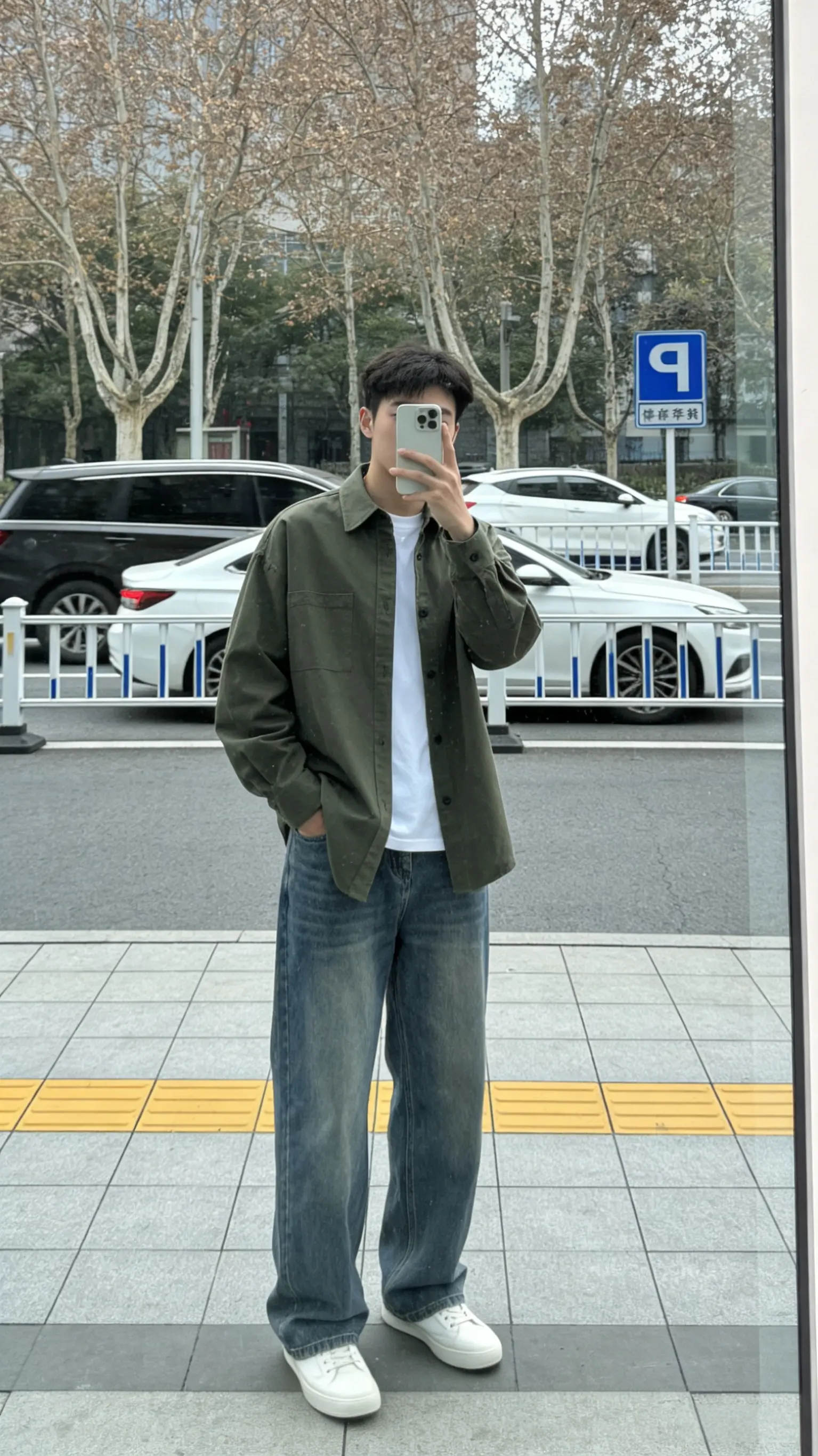 是黑衬衫的魅力！