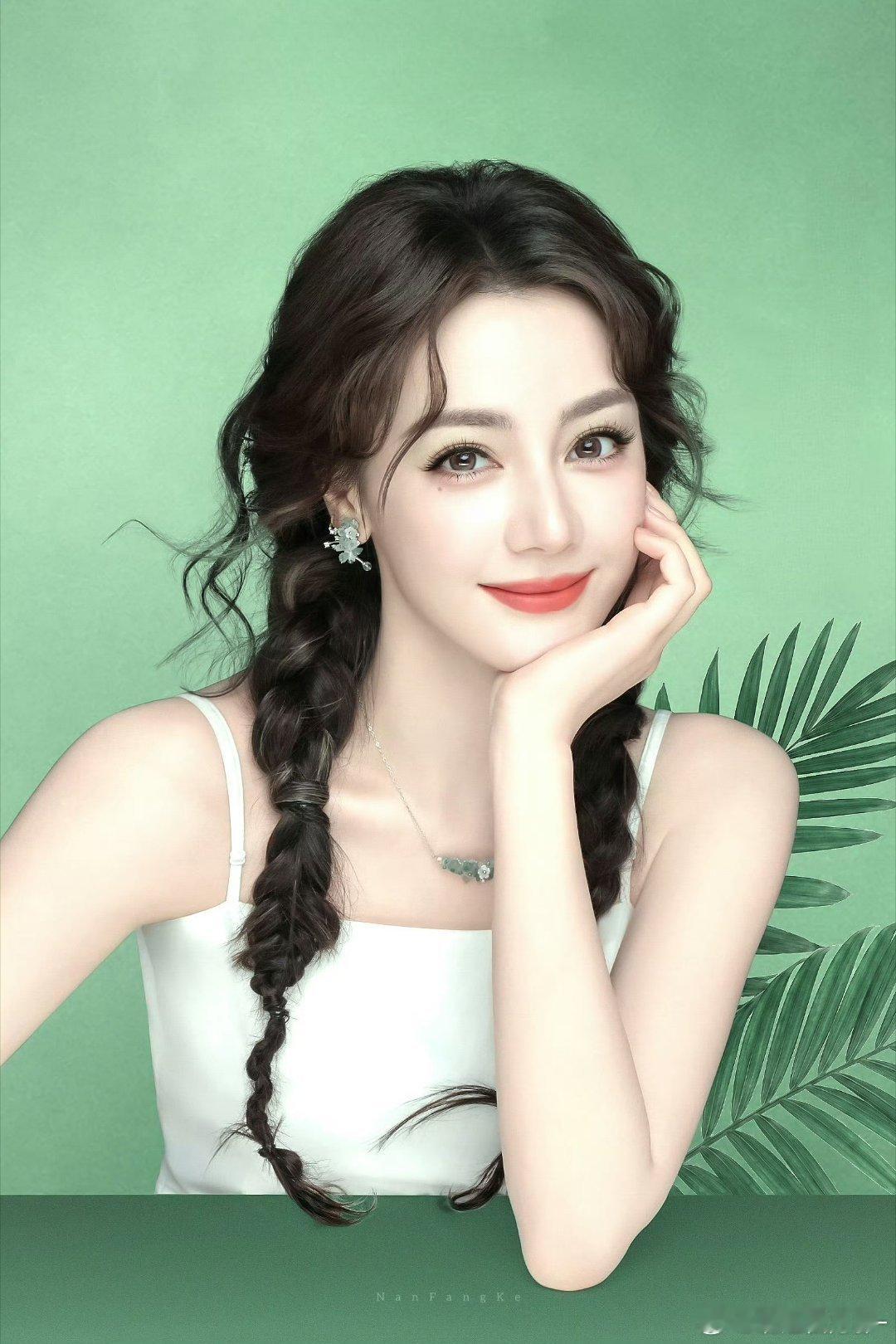 迪丽热巴钰珑 dlrb 迪丽热巴功夫女足 dlrb 迪丽热巴卫蓝“或许，我属于一
