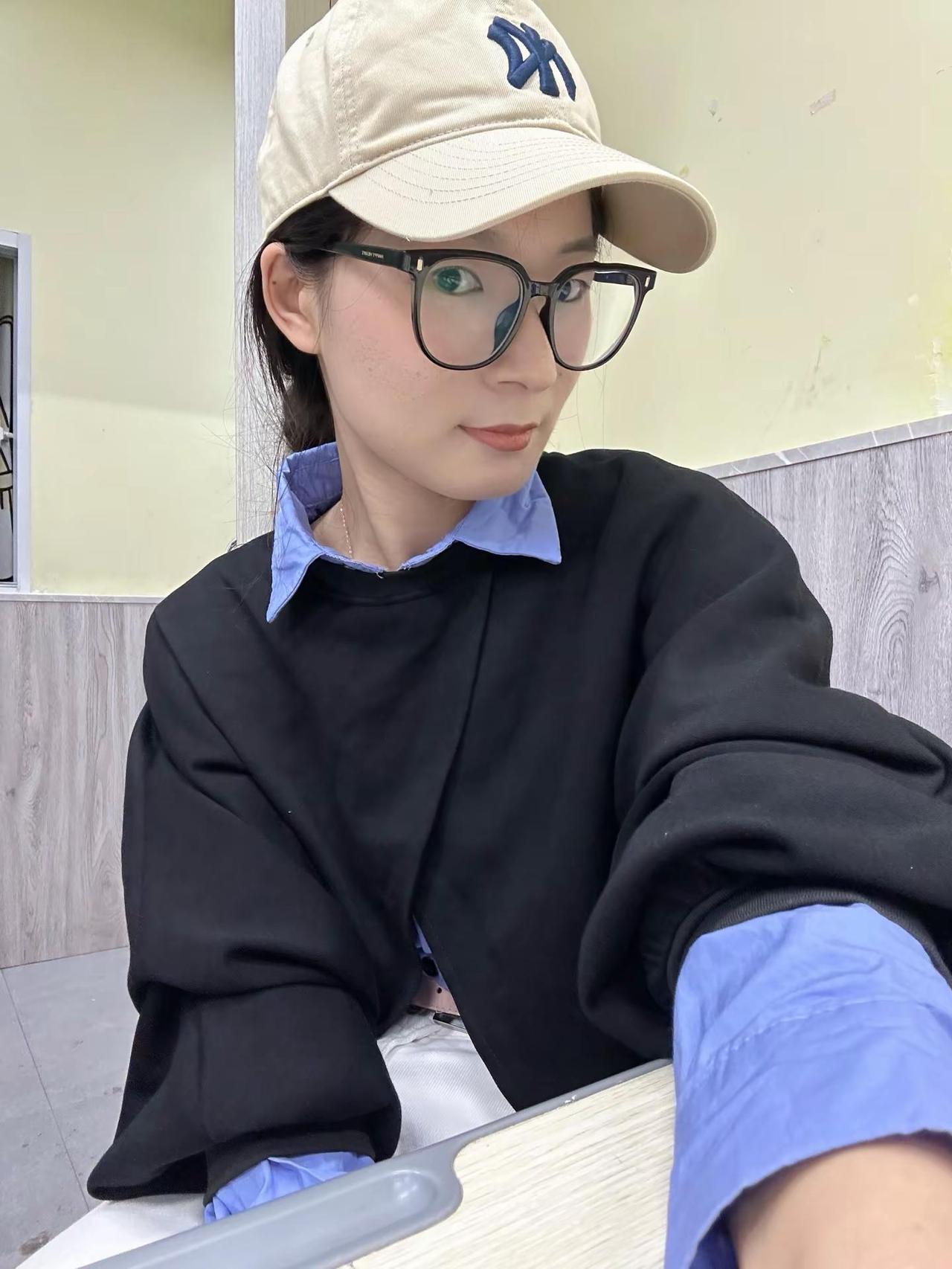 四季日月的更迭 都只在你 一念之间 邓紫棋 自由的你邓紫棋 邓紫棋巡演日记