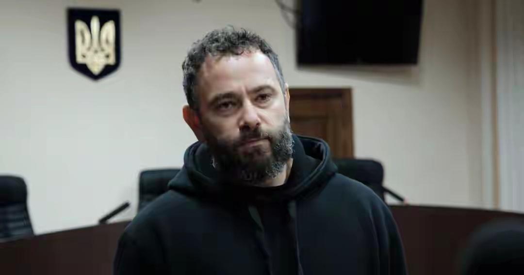 泽连斯基亲信被查办，涉嫌贪腐上亿美元！多位官员被起诉，这仗还怎么打？