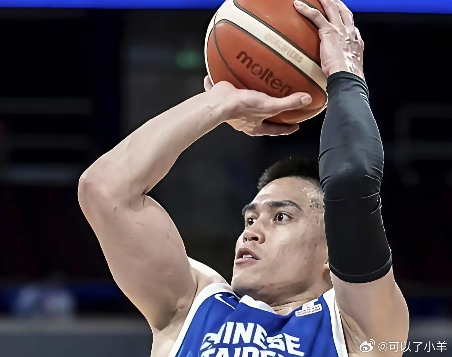 郭士强傻眼了！没想到自己的徒弟陈盈骏，竟然一点面子也不留，刀刀见骨地刺向中国男篮