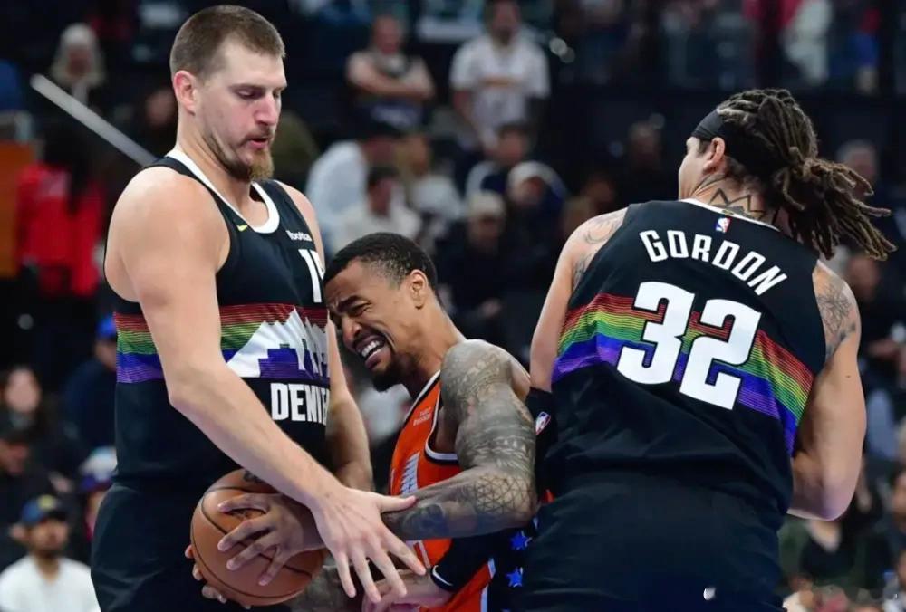 北京时间11月13日，NBA常规赛，掘金130-116轻取快船，取得6连胜同时送