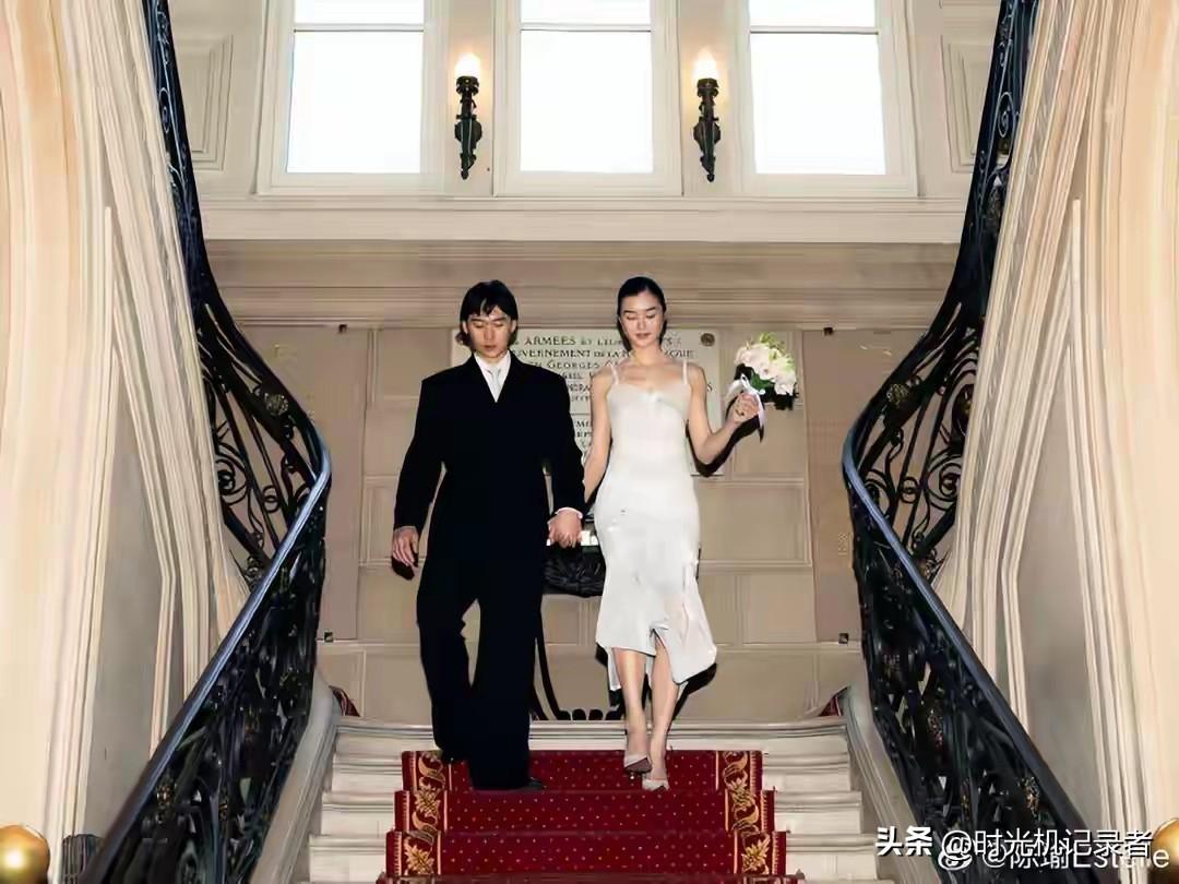 林依轮大儿子结婚了，林子濠的妻子也太像他妈妈西华吧。
林依轮儿媳妇是法籍华裔超模
