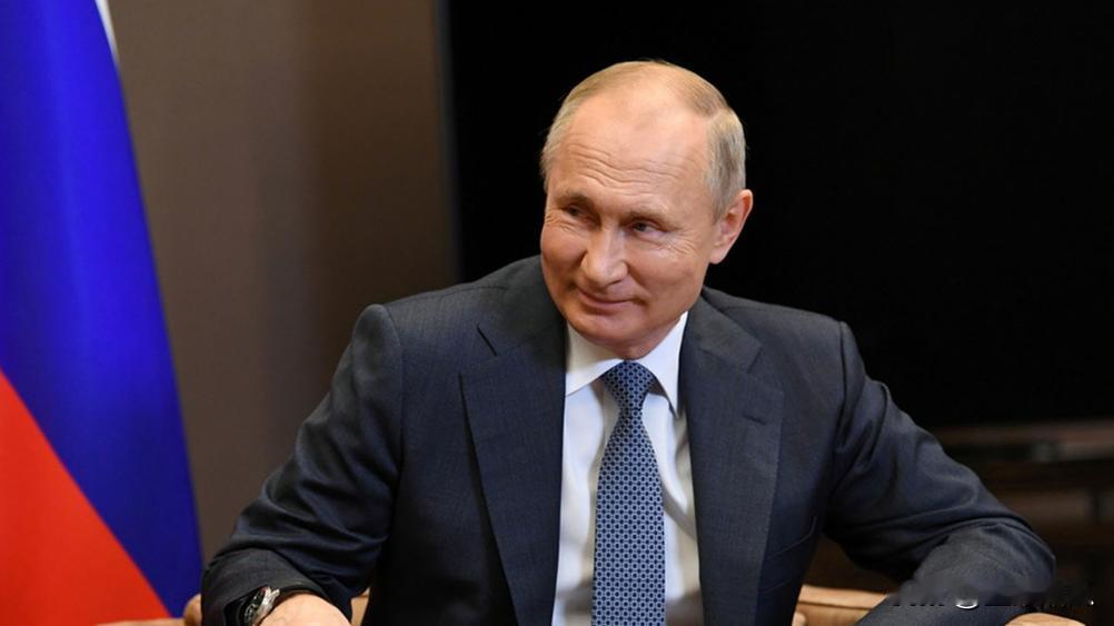 俄罗斯总统普京已签署文件，根据国际形势变化，将武装部队扩展到238.91万人，其