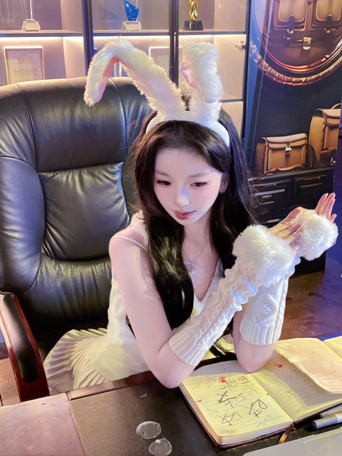 小兔子来喽。旧图新发