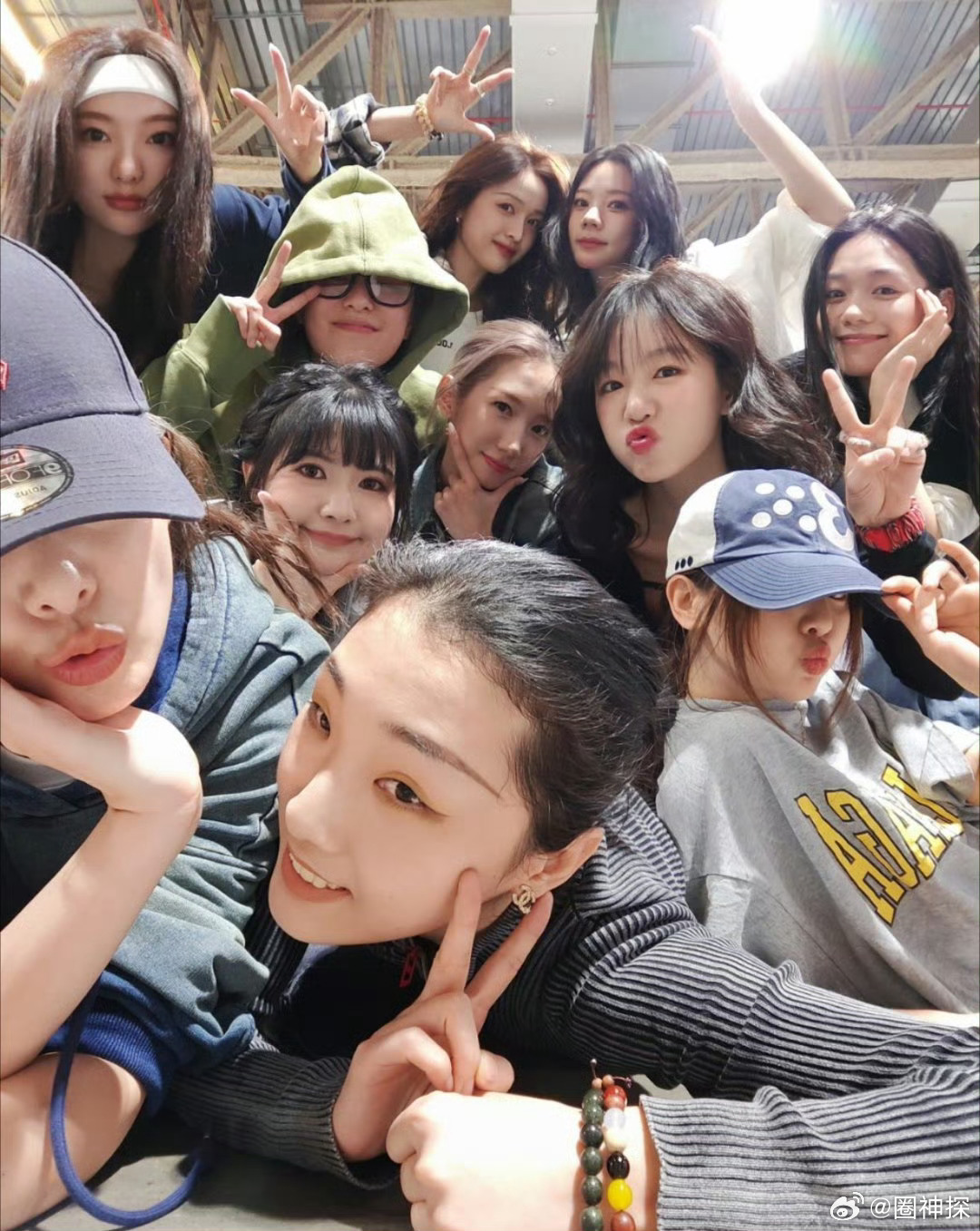 火箭少女成团解散都没今天人齐  全员到齐[收到] 