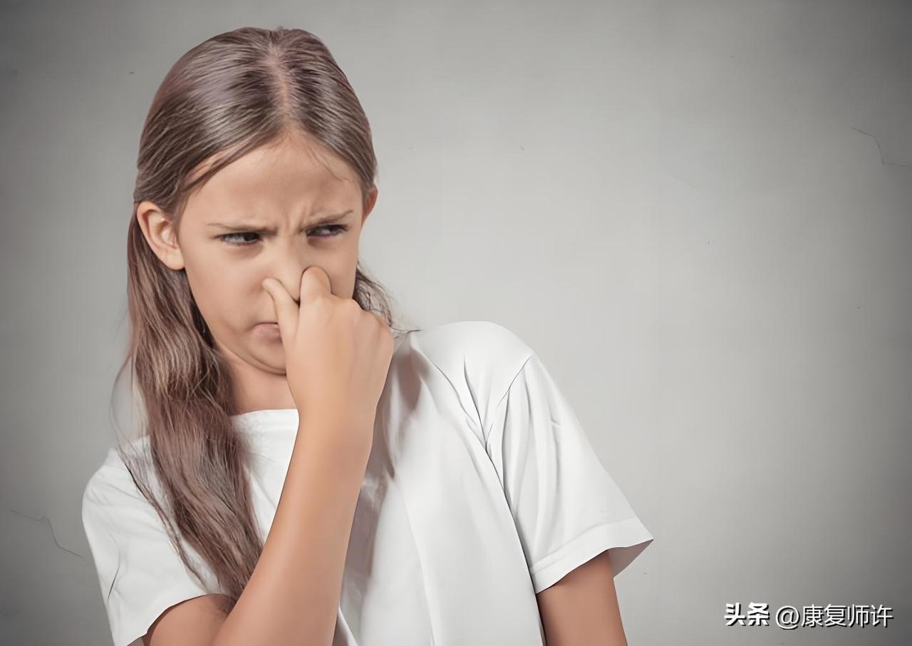 【科普老外为什么体味重？】
对于中国人而言，一般都是五谷杂粮的，因此身体散发的味