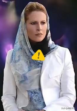 与狼谈判救不了羊群！
卡扎菲女儿喊话伊朗！！
——当地时间3月11日，利比亚前领