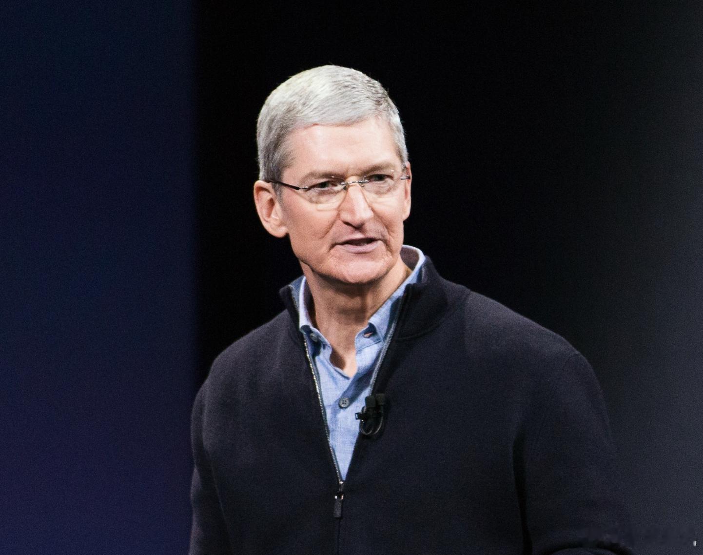 苹果新任CEO特努斯是谁 之前曾负责过苹果的硬件工程，9月1日既接任苹果CEO同