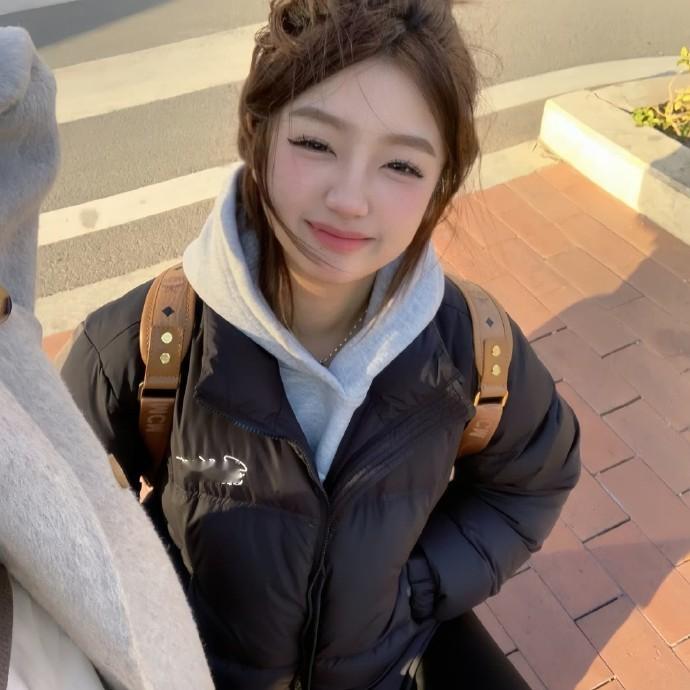 值得长期不换的风格女生头像。  