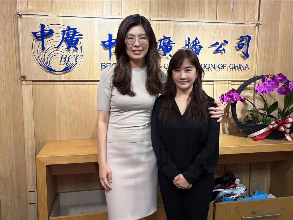 郑丽文接受军购案！国民党主席郑丽文在接受中广主持人王浅秋拜访时强调自己支持军购案