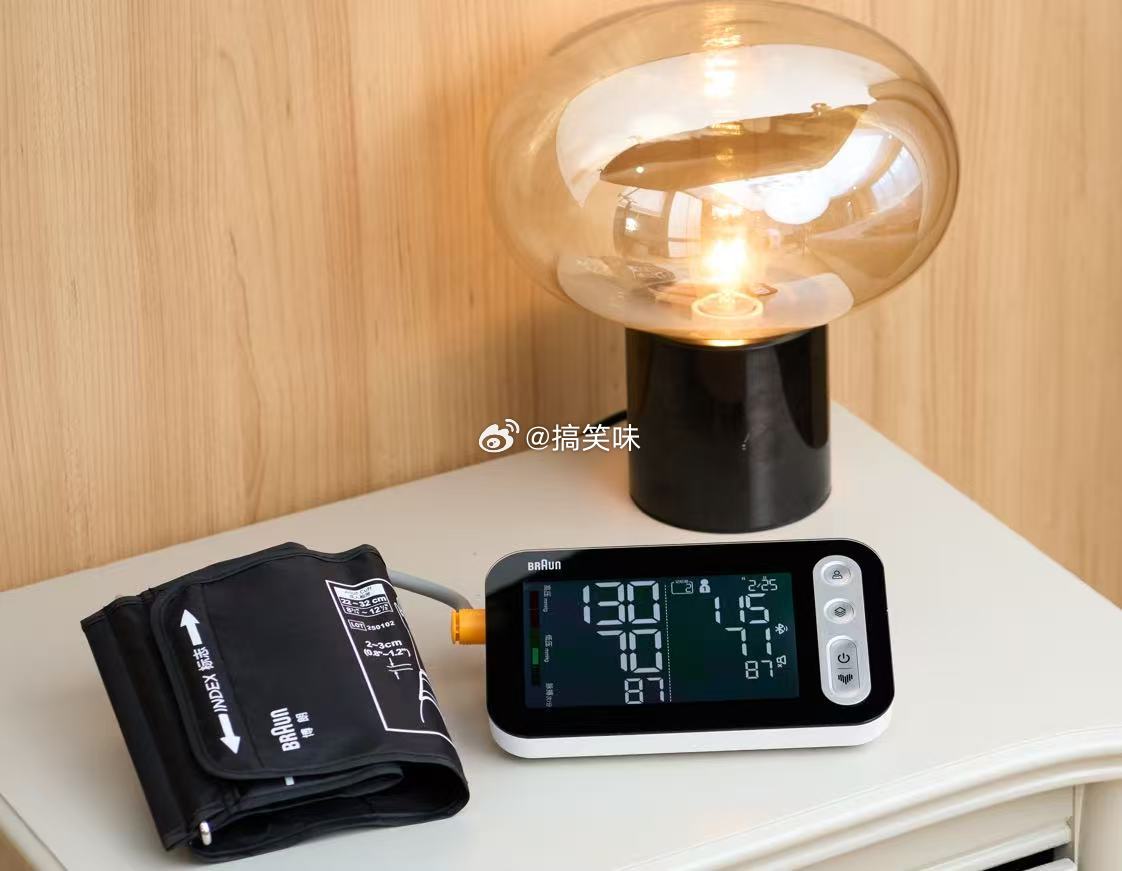 第一批90后已经开始吃降压药了不容易！年轻从不是健康的护身符。《中国高血压防治指