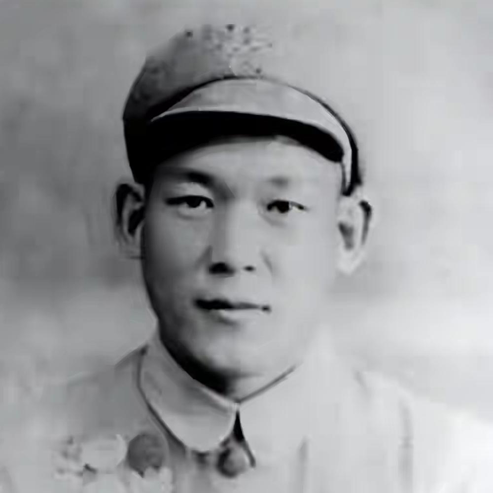 他连刺6个美军，剩7人跪下投降，惊动毛主席:我要见见这位英雄
 
这句让伟人动容