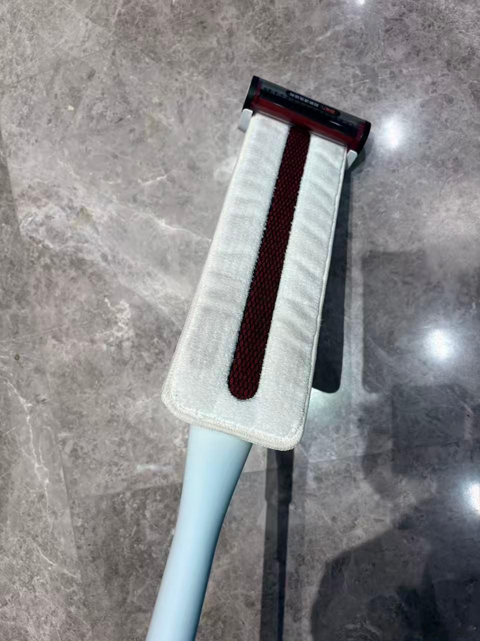 超省力拖把是来报恩的吧 谁懂拖地之后腰酸的痛苦！这届拖把直接卷到用上碳纤维材质，