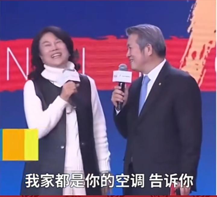 女人都是需要被人哄的，女强人更需要被人哄的！

陈东升在一场活动中对董明珠说，“