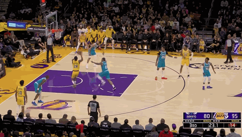 客观地说，八村垒在NBA打出的表现已经远超易建联了。

先说个人数据，八村垒职业