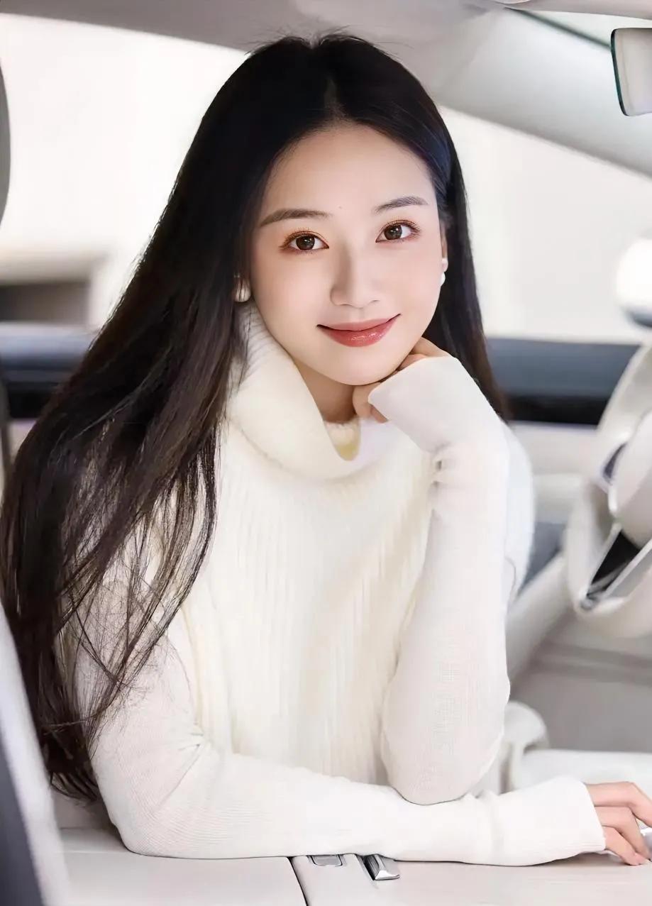 冬日暖阳，车内温柔时光车里窗外 坐在车里 ！ 车窗萌甜 车内出大片