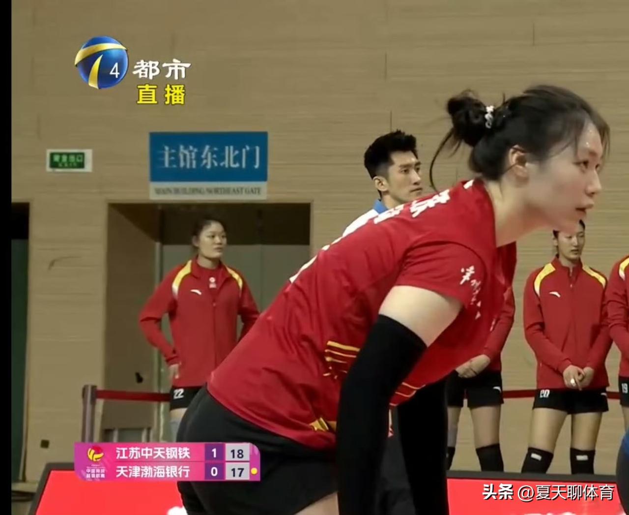 江苏女排和天津女排第二局终于有了半决赛，该有的激烈！天津女排这是准备蓄力去打金局