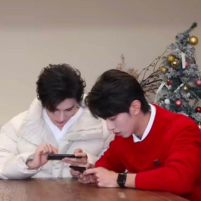 这身衣服竟然没有自拍物料🫘物料？ 