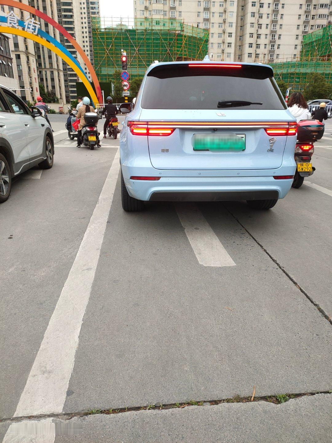 汽车 理想one 